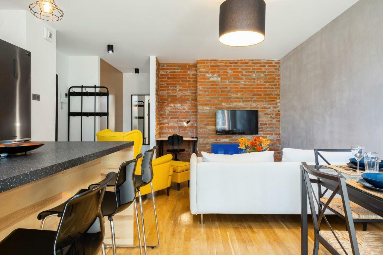 Botanic Gardens Apartment With Free Garage Wroclaw By Noclegi Renters Exteriér fotografie