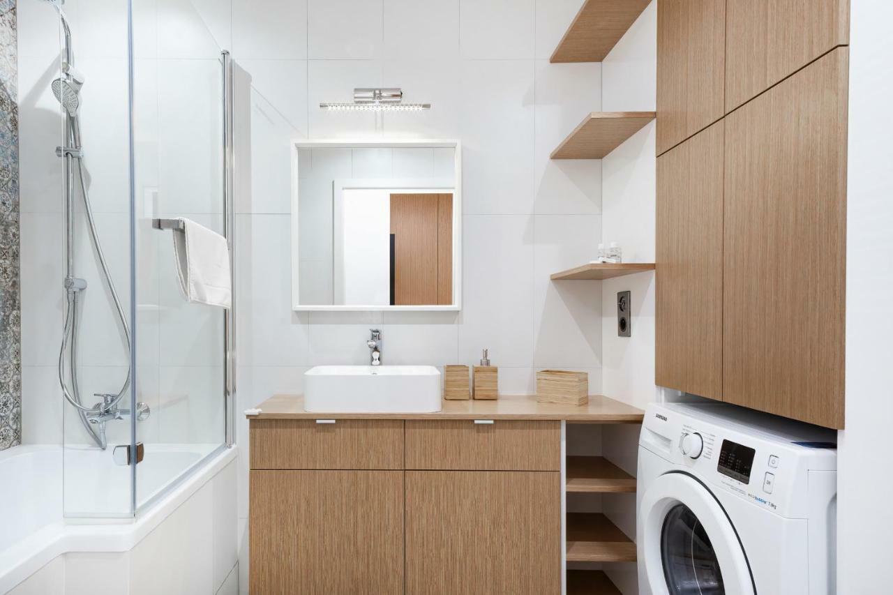 Botanic Gardens Apartment With Free Garage Wroclaw By Noclegi Renters Exteriér fotografie