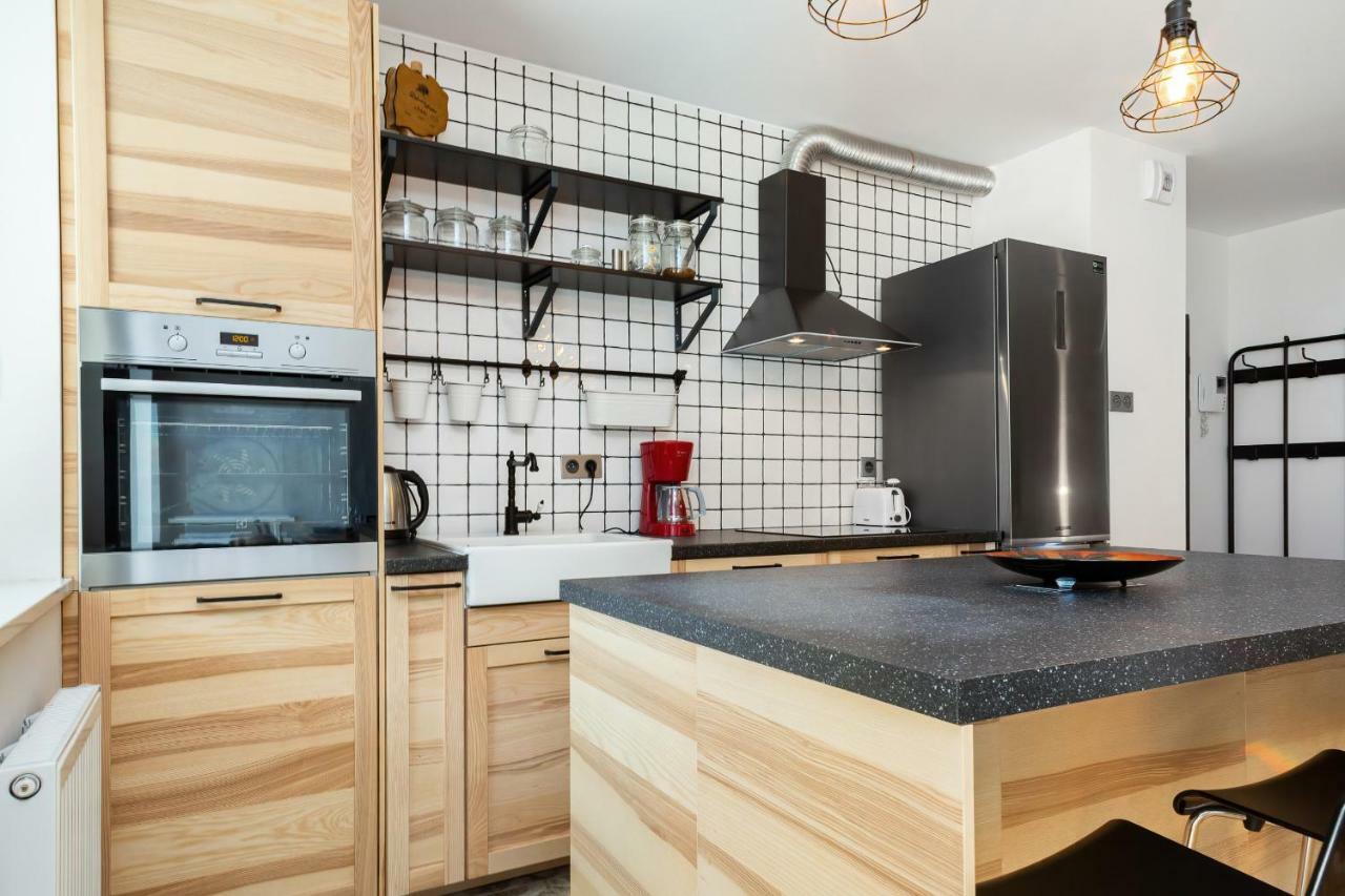 Botanic Gardens Apartment With Free Garage Wroclaw By Noclegi Renters Exteriér fotografie